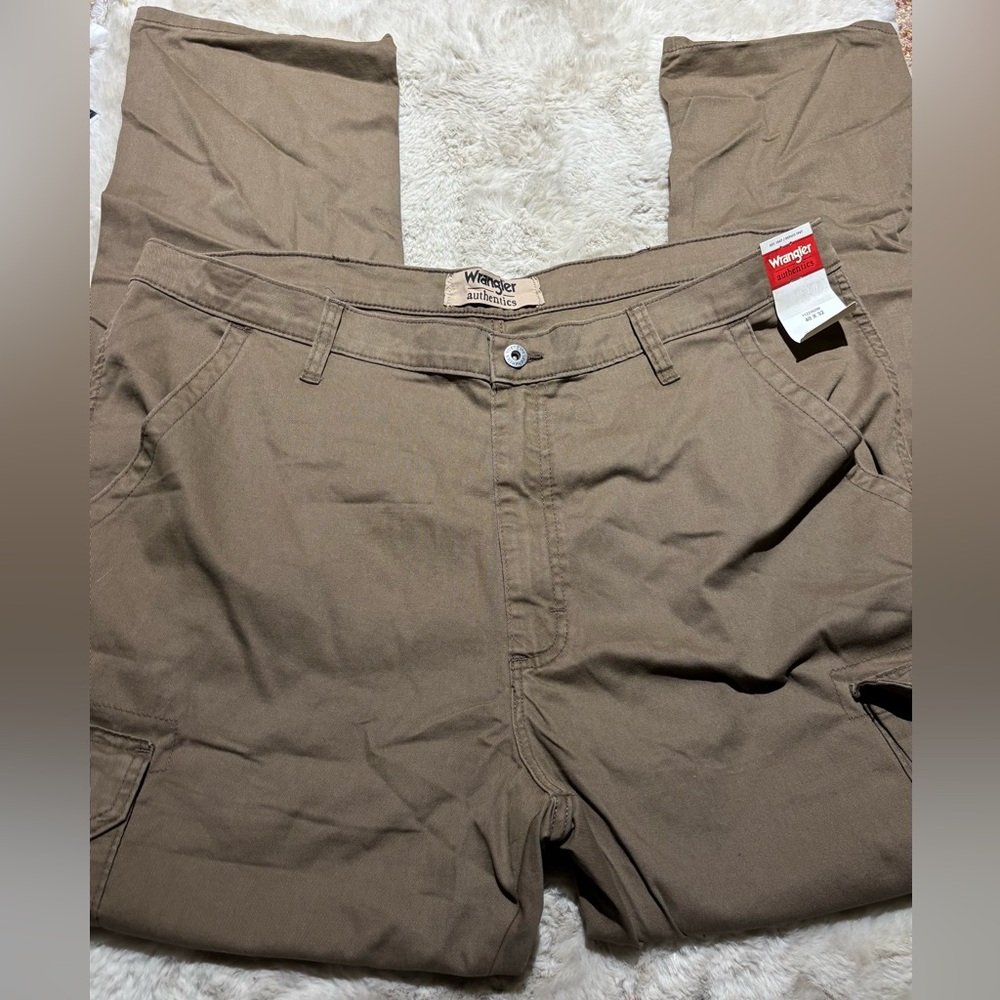 Wrangler Authentic Cargo Pants